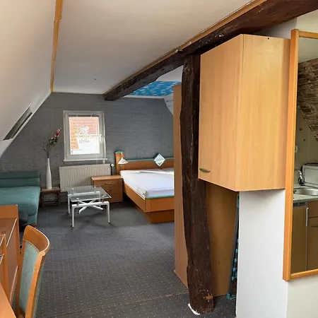 Gemuetliches Dachgeschoss Im Koala-stil Apartment