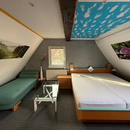 Gemuetliches Dachgeschoss Im Koala-stil באד הרספלד