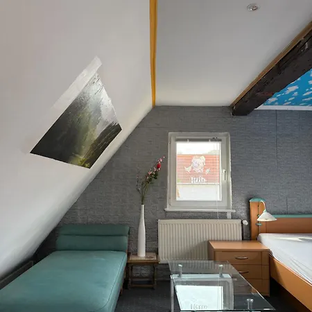 Apartment Gemuetliches Dachgeschoss Im Koala-stil *