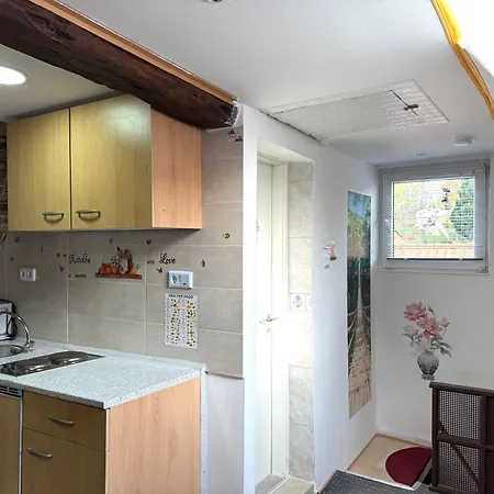 דירה Gemuetliches Dachgeschoss Im Koala-stil באד הרספלד