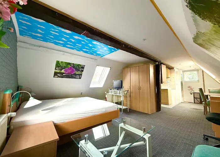 Apartment Gemütliches Dachgeschoss Im Koala-stil *